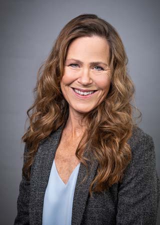 Stephanie G. Commins